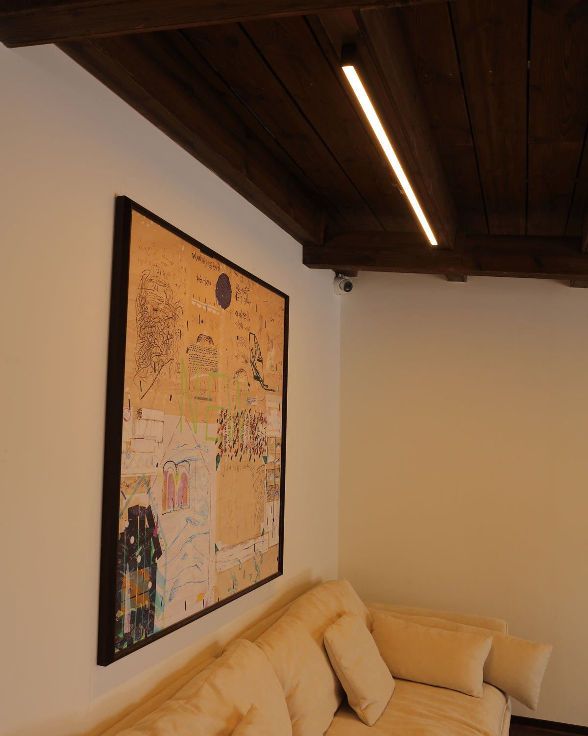 NÖRDI Axis | Lámpara de Techo LED Lineal Regulable